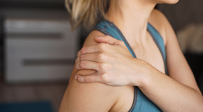 Minster chiropractic care relief for frozen shoulder